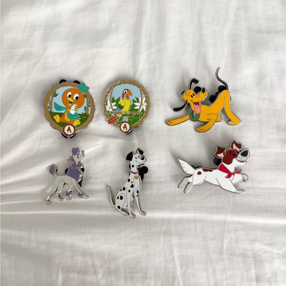 Disney World Accessories - Disney Dogs and Adventureland Mystery Pins